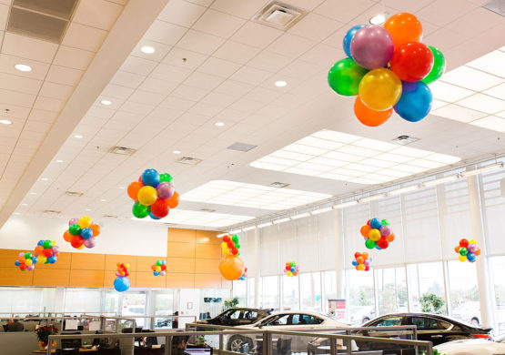 PermaShine Balloons On Ceiling